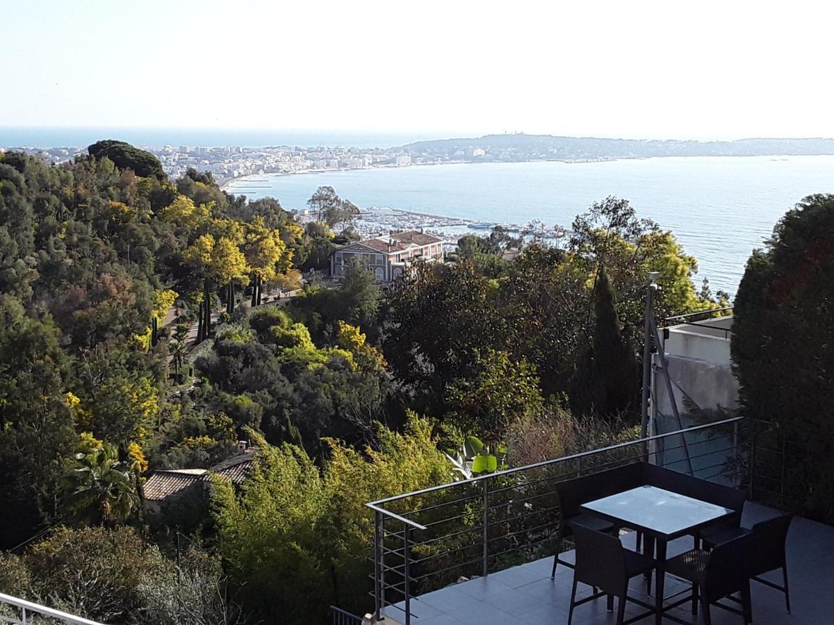 Villa Alamp#Supercannes #Golfejuan #Cannes #Mediterraneanpanoramicview #Piscine #Rooftop # Verymodern #Openliving #Closebeach #Closecapantibes Vallauris Kültér fotó