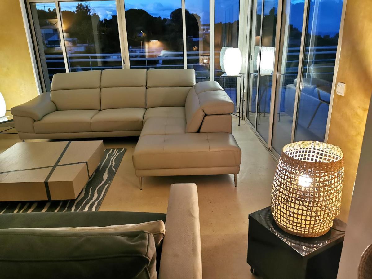 Villa Alamp#Supercannes #Golfejuan #Cannes #Mediterraneanpanoramicview #Piscine #Rooftop # Verymodern #Openliving #Closebeach #Closecapantibes Vallauris Kültér fotó