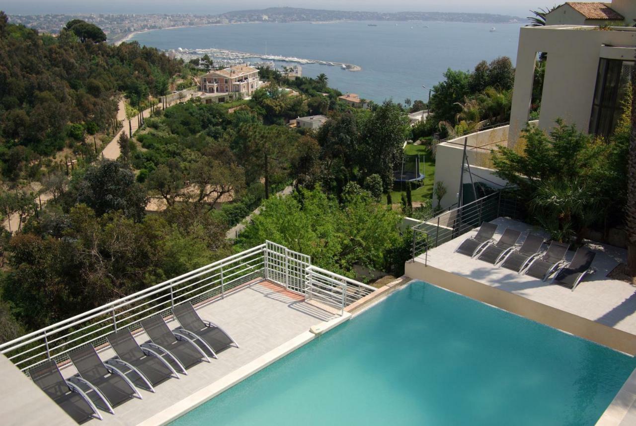 Villa Alamp#Supercannes #Golfejuan #Cannes #Mediterraneanpanoramicview #Piscine #Rooftop # Verymodern #Openliving #Closebeach #Closecapantibes Vallauris Kültér fotó